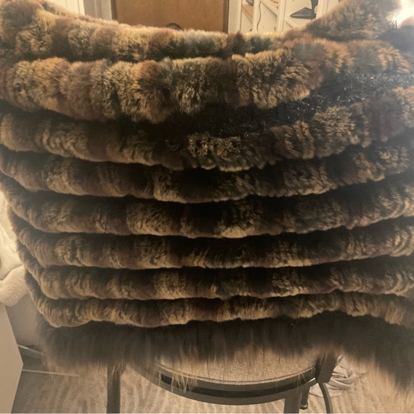 Fur cape. Rabbit from the Kelli Kouri designer from Texas. Sought after. - Picture 5 of 5
